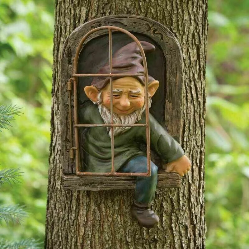 Naughty Garden Statue Elf Go O - Home Bargains 리뷰 및 가격