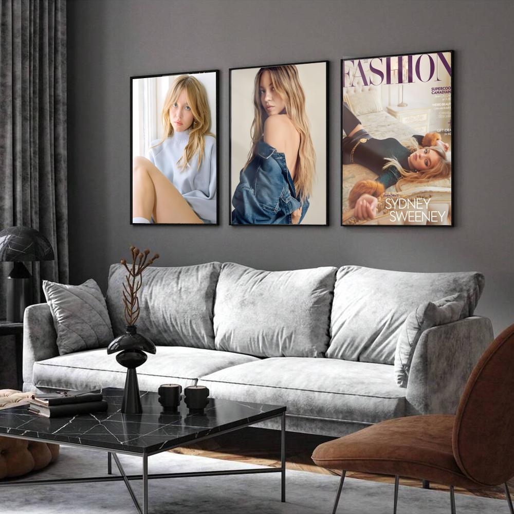 Actor S-Sydney Sweeney Poster  - Home Bar Sydney 리뷰 및 가격