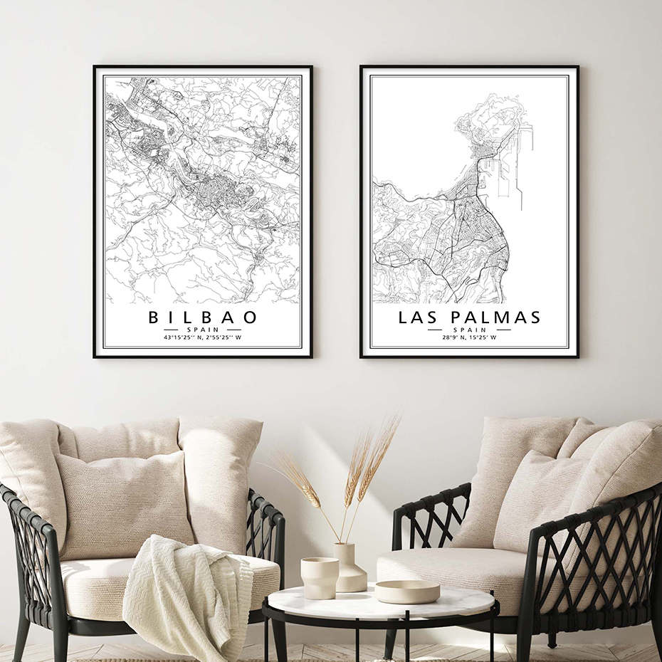 Minimalist Black White Spain C - Home Barcelona 리뷰 및 가격