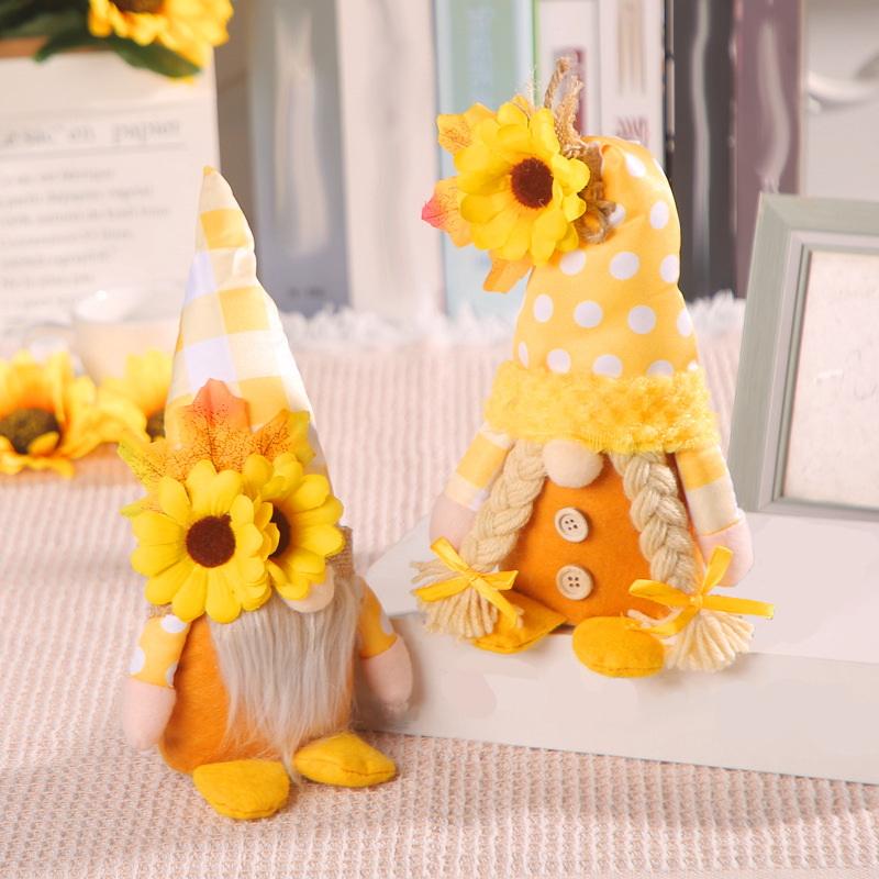 New Sunflower Farmhouse Gnome  - Home Bargains 리뷰 및 가격